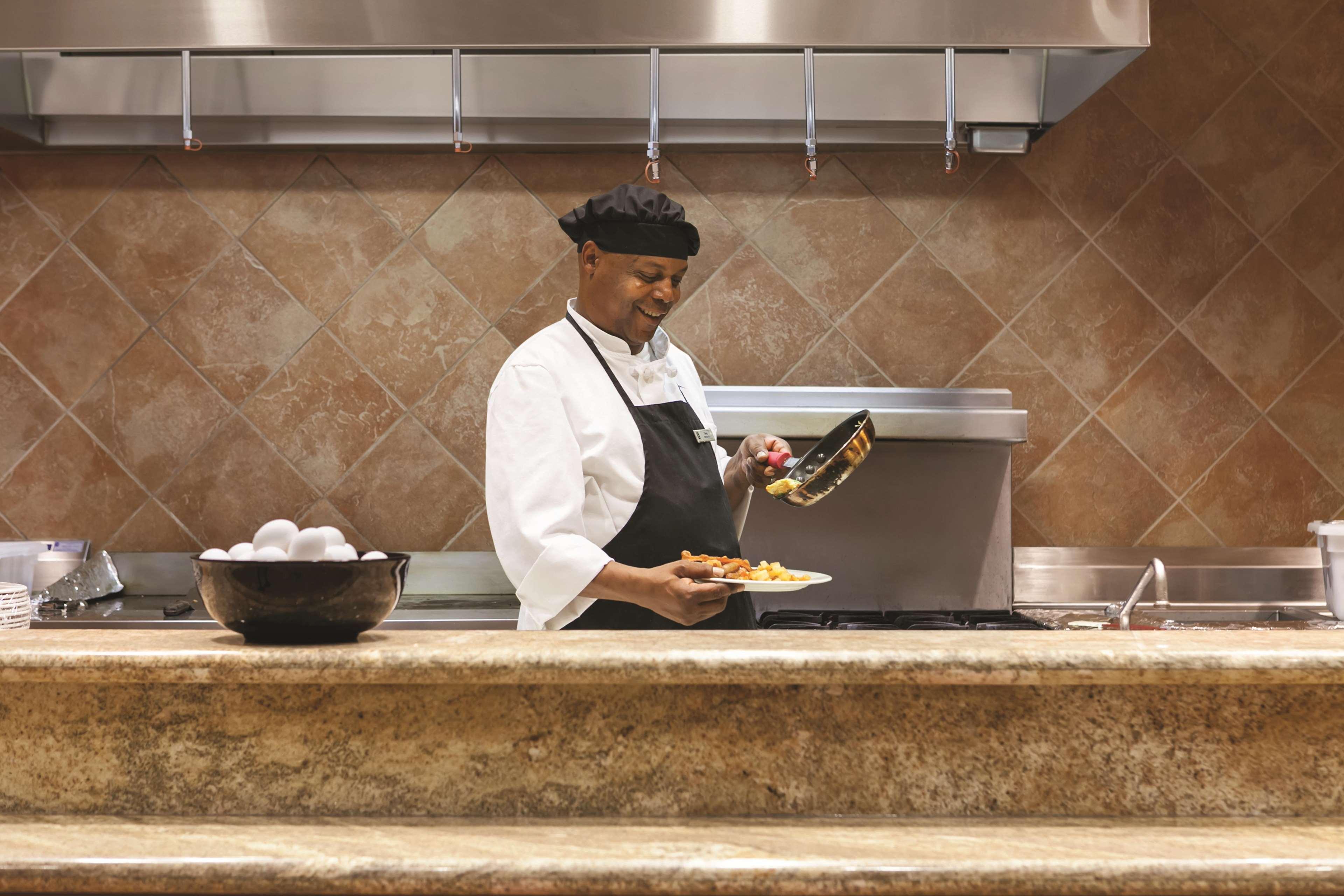 Embassy Suites Omaha- La Vista/ Hotel & Conference Center Restaurant foto