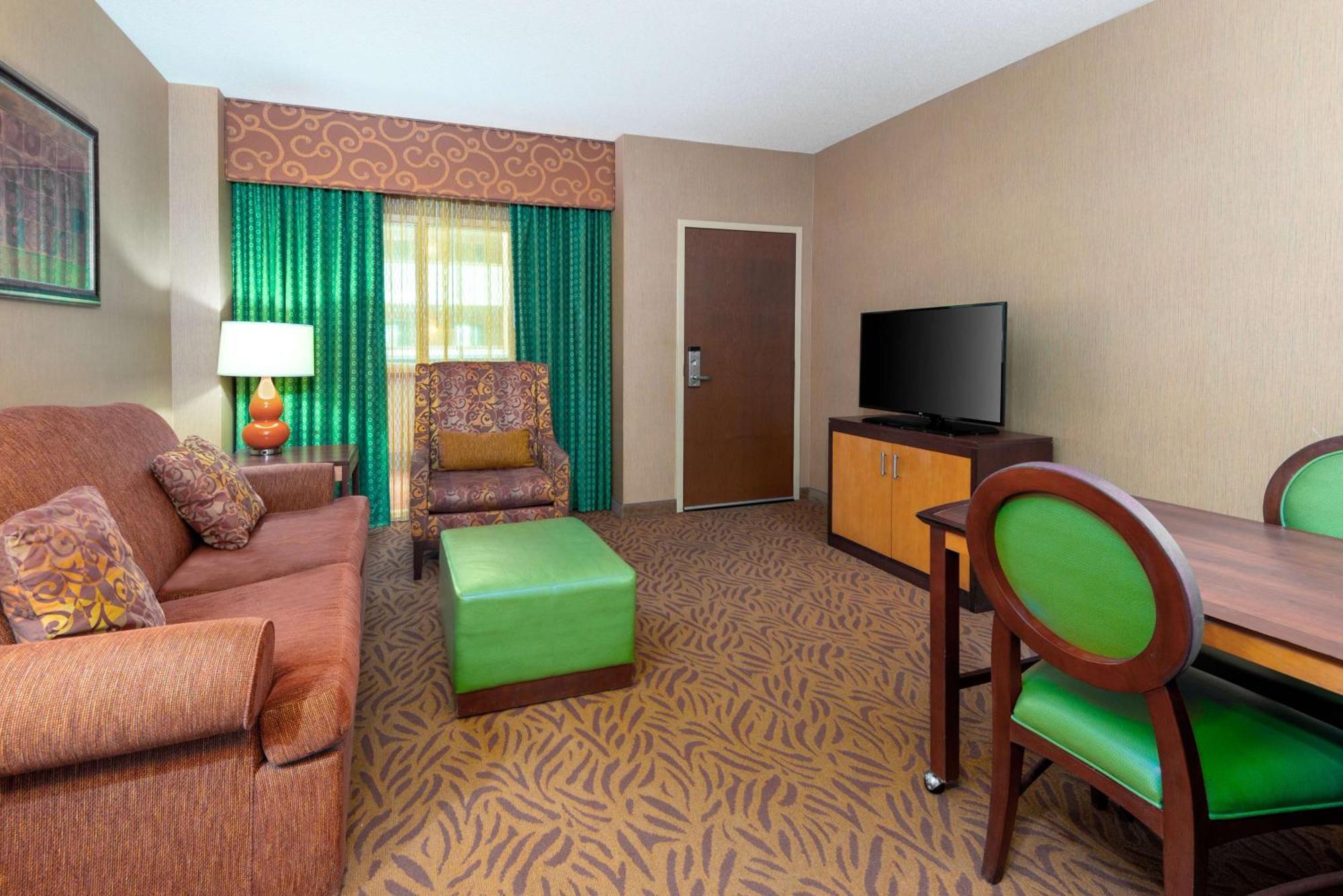 Embassy Suites Omaha- La Vista/ Hotel & Conference Center Exterior foto